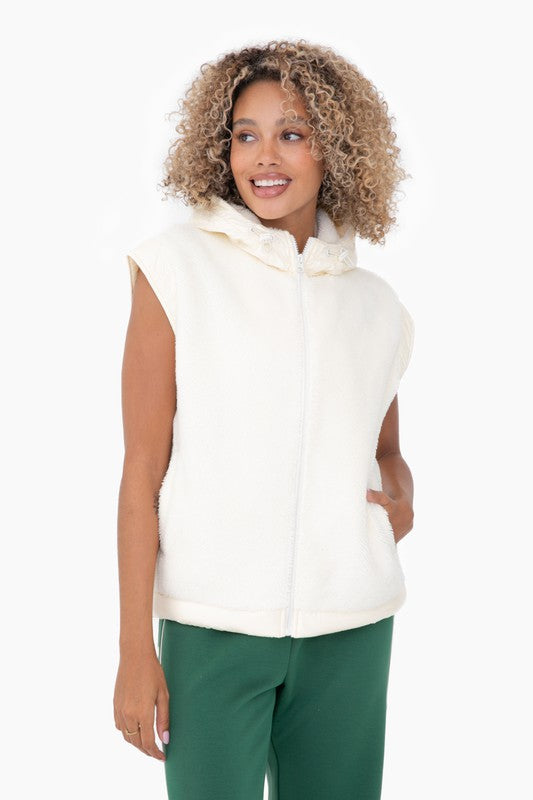 Plush Faux Fur Zip Up Vest-Cream