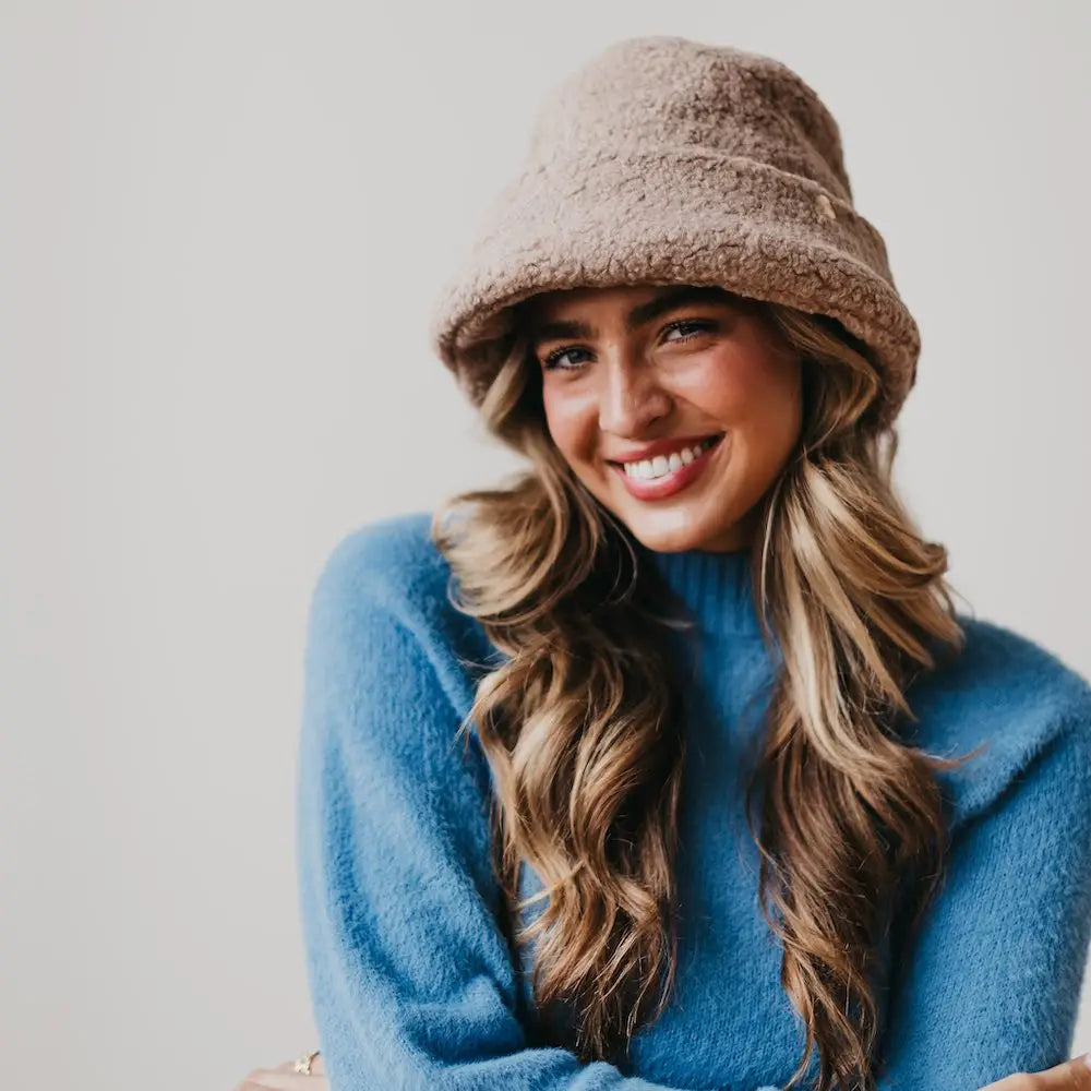 Sage Sherpa Bucket Hat-Mocha