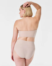 SPANXsmooth™ Suit Your Fancy Bandeau-Champagne Beige