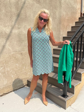 LuLuB Scallop V-Neck & Hem Dress-GDEN