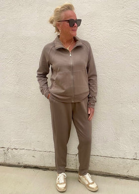 LuLuB-Joggers-Taupe