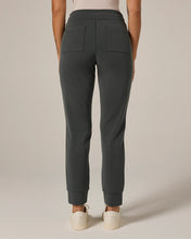 REV™ Jogger-Basil