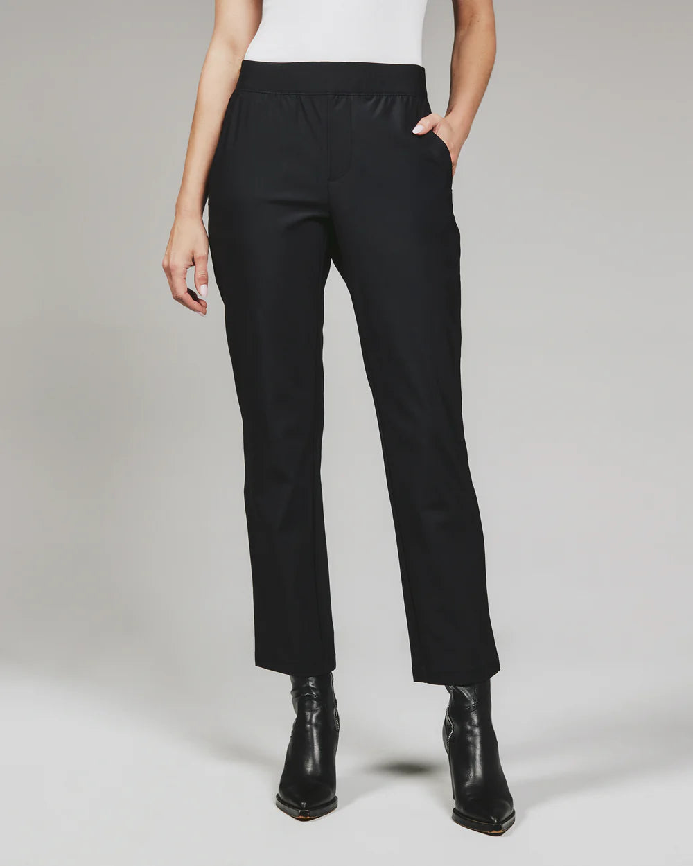 Zuma™ Pull On Pant-Black