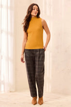 SLVLESS FUNNEL NECK SWEATER-Buff