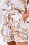 PULL ON SHORT W/ DRAWCORD-White