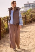 QUILTED VEST W/REMOVABLE HOOD-Fossil