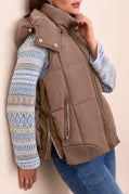 QUILTED VEST W/REMOVABLE HOOD-Fossil