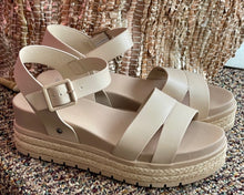 Knia Sandals-Beige