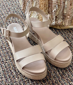 Knia Sandals-Beige